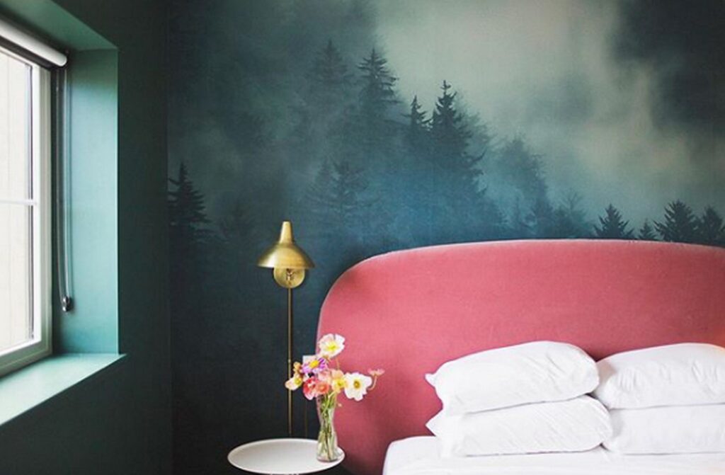 Queen Bed - photo 1
